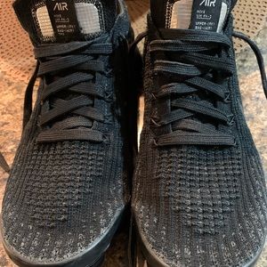 Nike Vapor Max size 8
